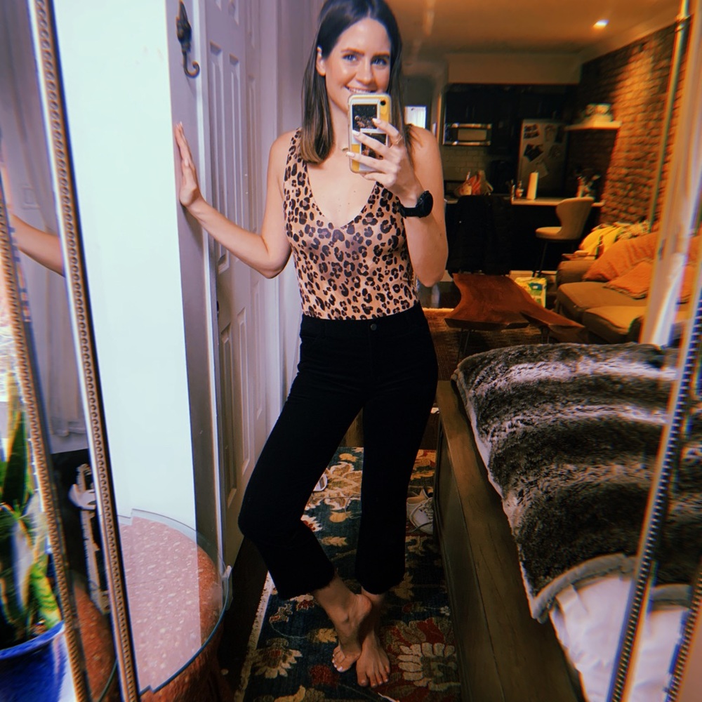 Mid-Rise Corduroy Pant